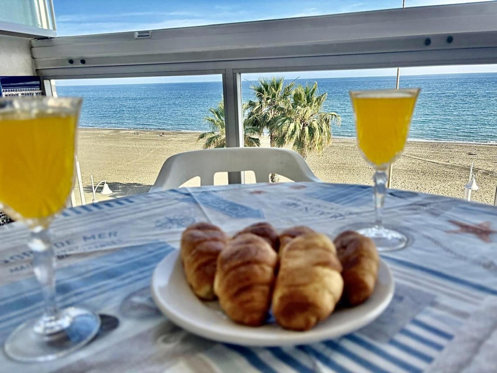 Apartament Casaflex 1º Linea De Playas Del Rincon Victoria Rincón de la Victoria Zewnętrze zdjęcie